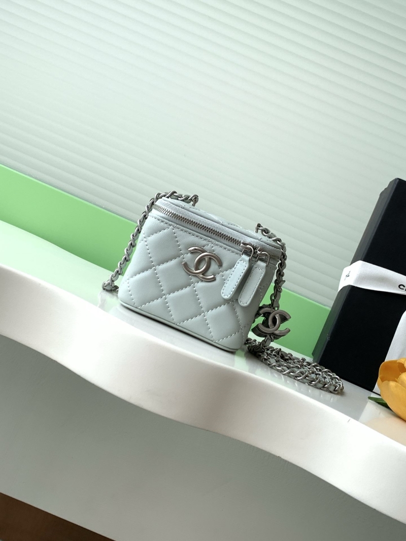 Ch**el cosmetic bags